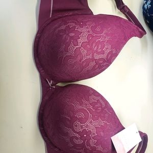 Cacique 34G bra